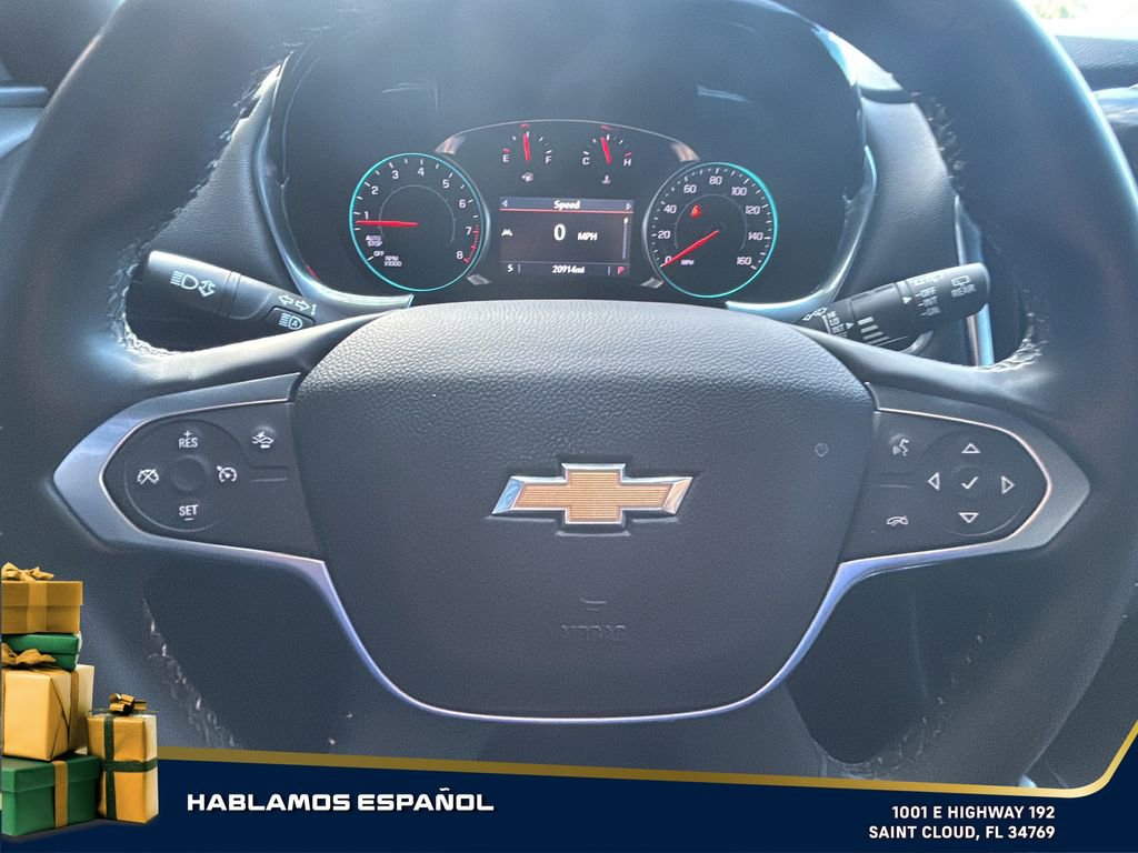 Used 2023 Chevrolet Traverse LT image 15