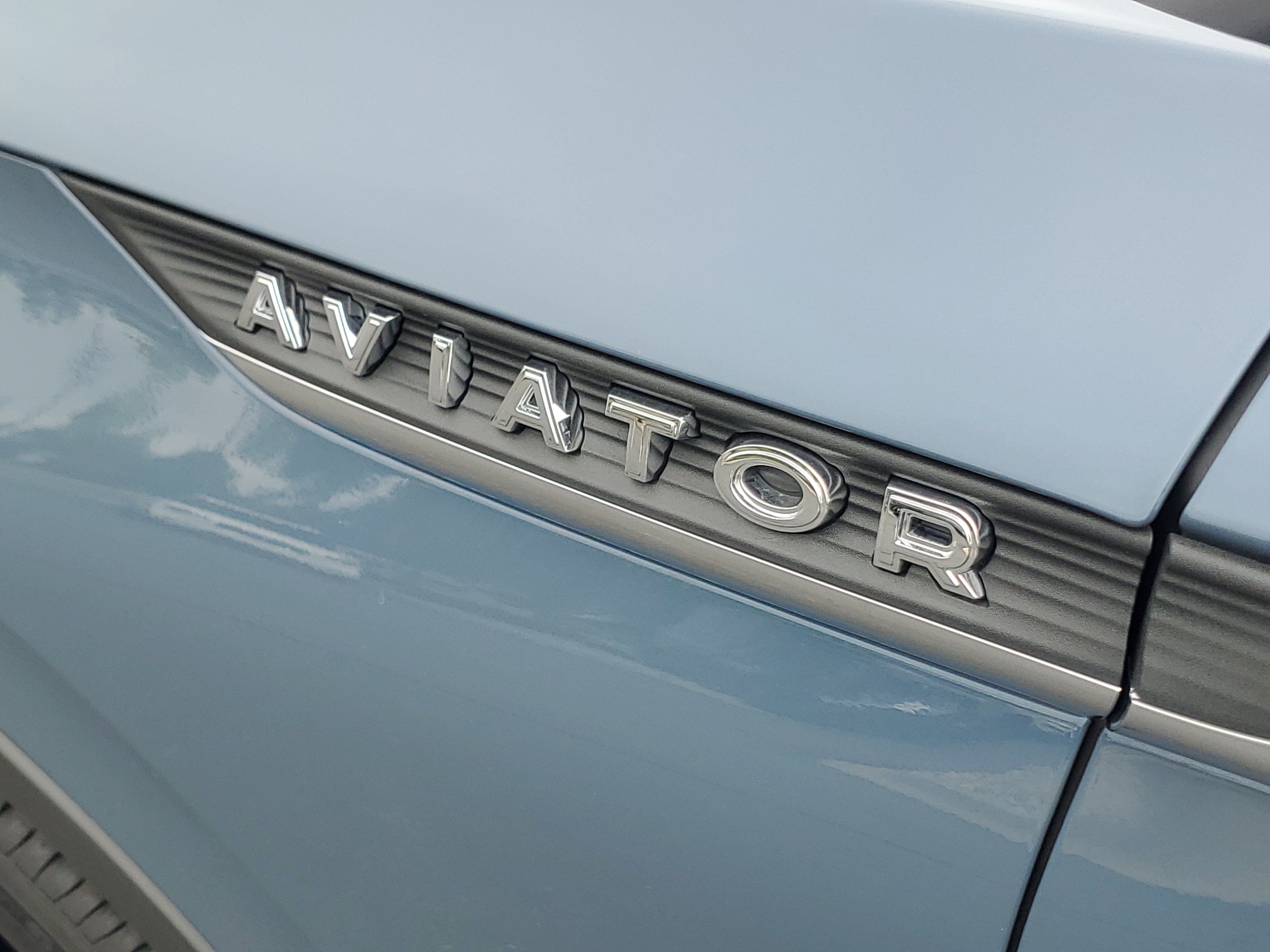New 2026 Lincoln Aviator Reserve AWD/4WD image 7