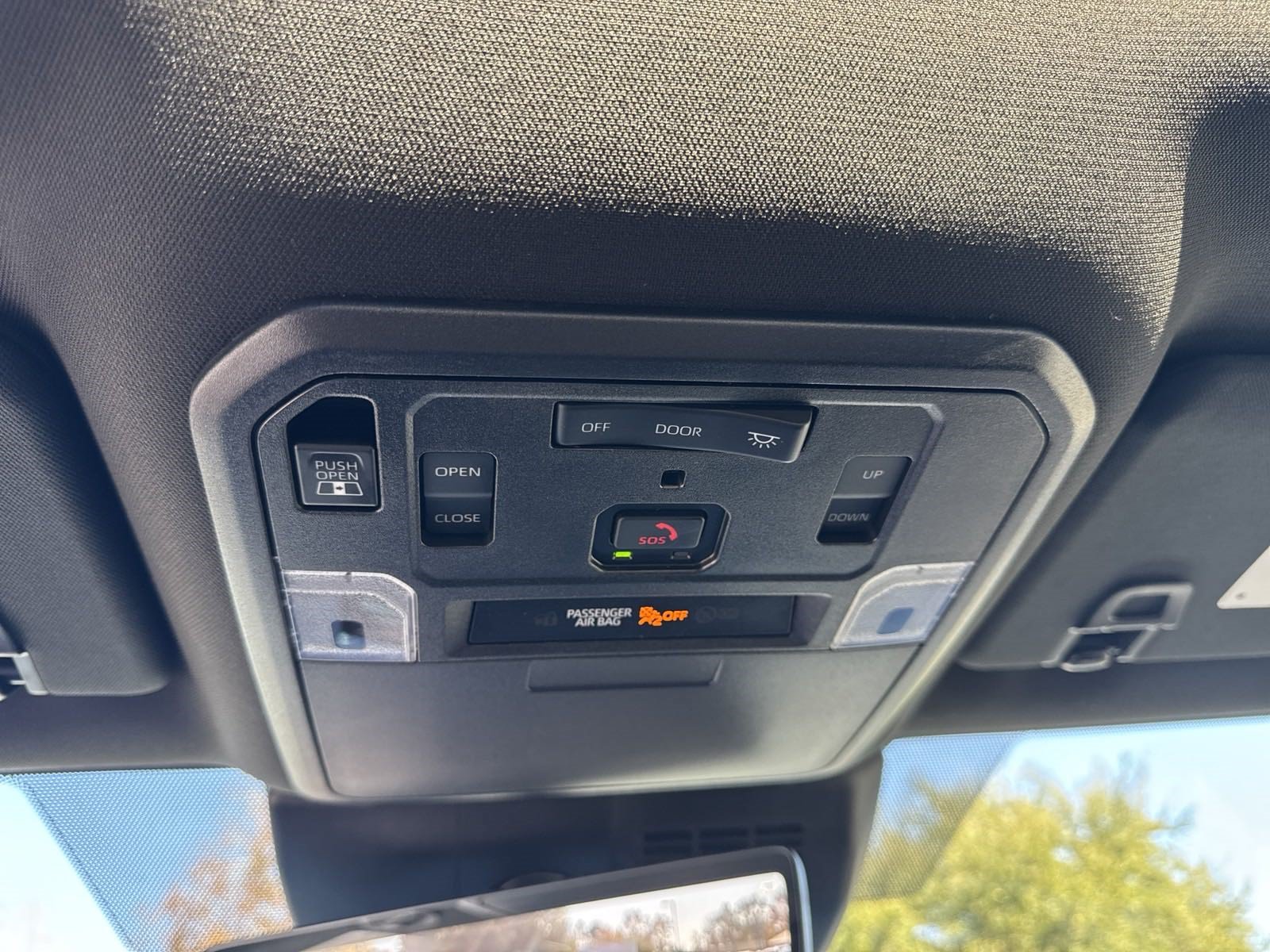 New 2024 Toyota Tacoma TRD Sport w/ TRD Sport Premium Package AWD/4WD image 23