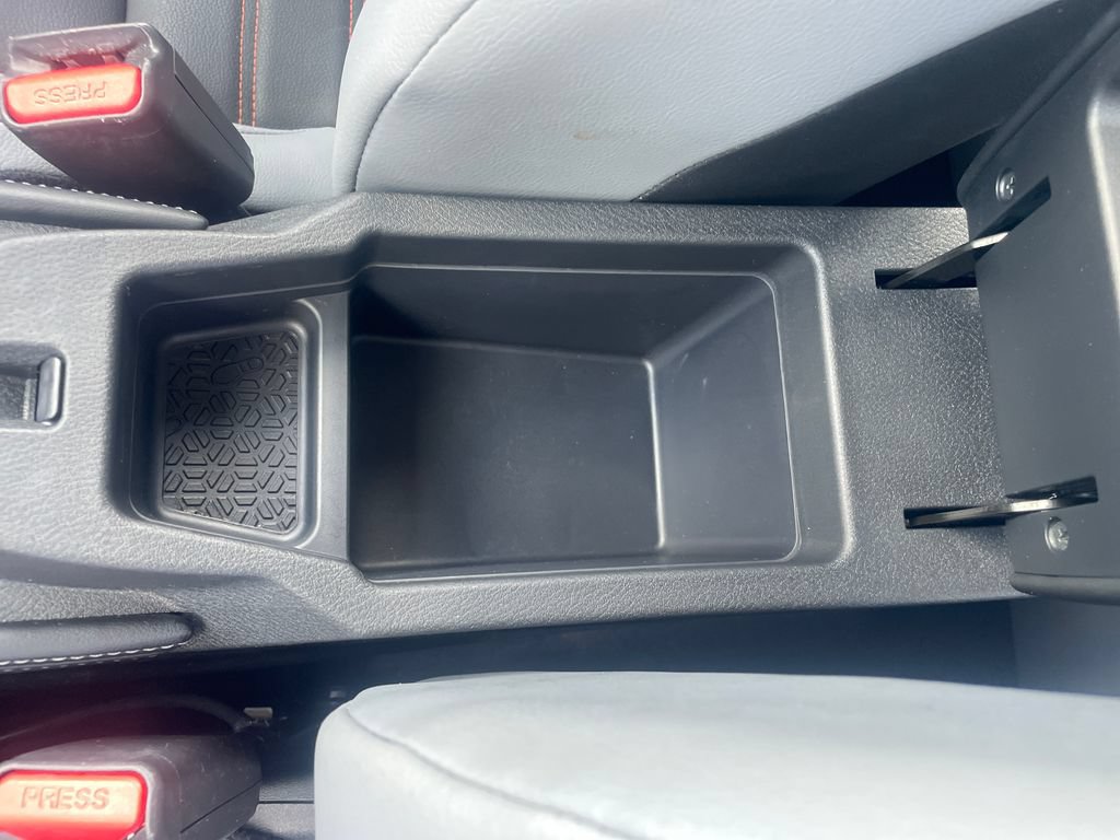 Certified 2024 Nissan Kicks SR w/ SR Premium Package FWD image 26