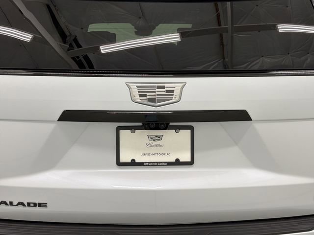 New 2026 Cadillac Escalade ESV Platinum Sport w/ LPO, ONYX Package image 18