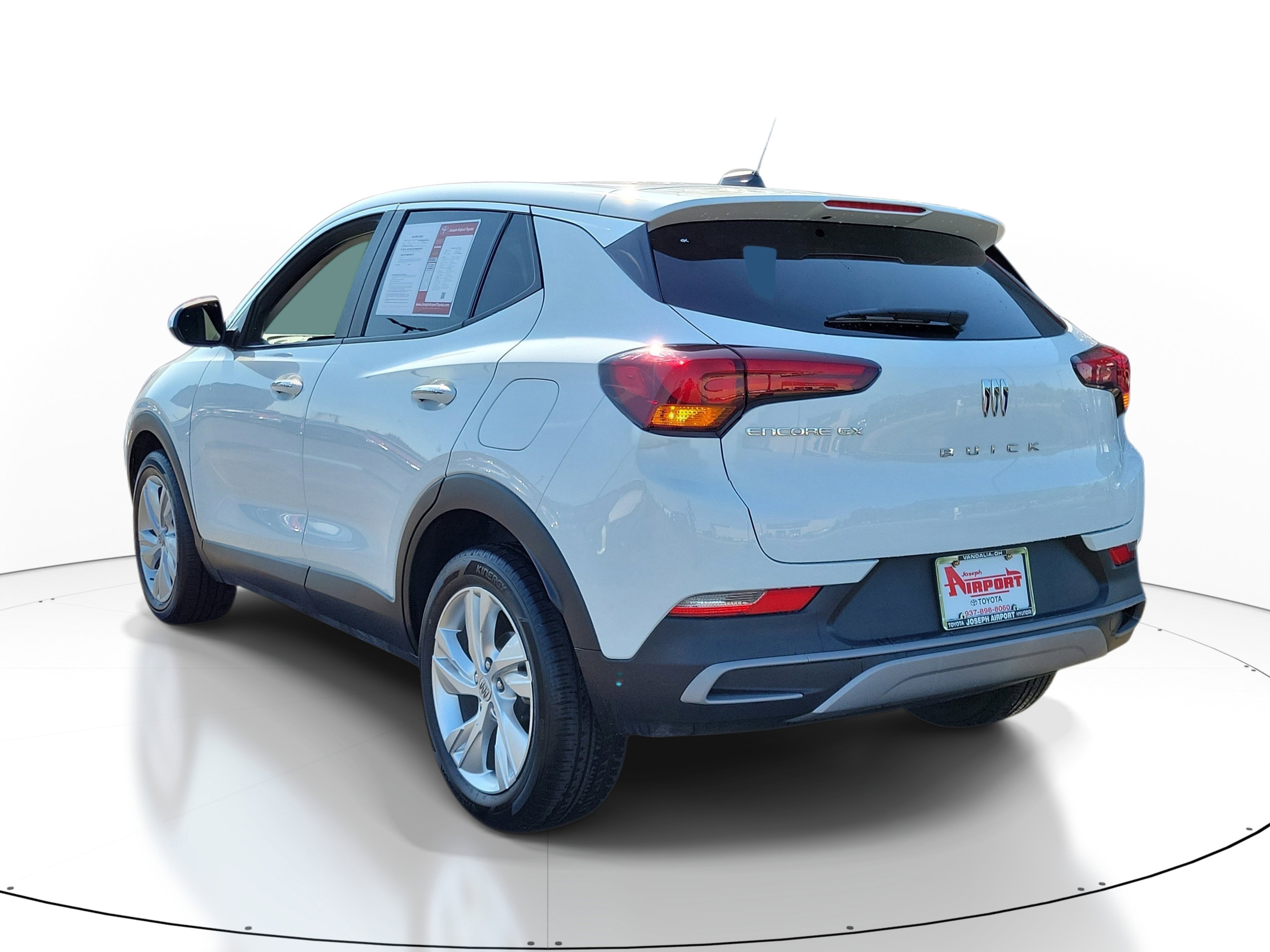 Used 2024 Buick Encore GX Preferred FWD image 3