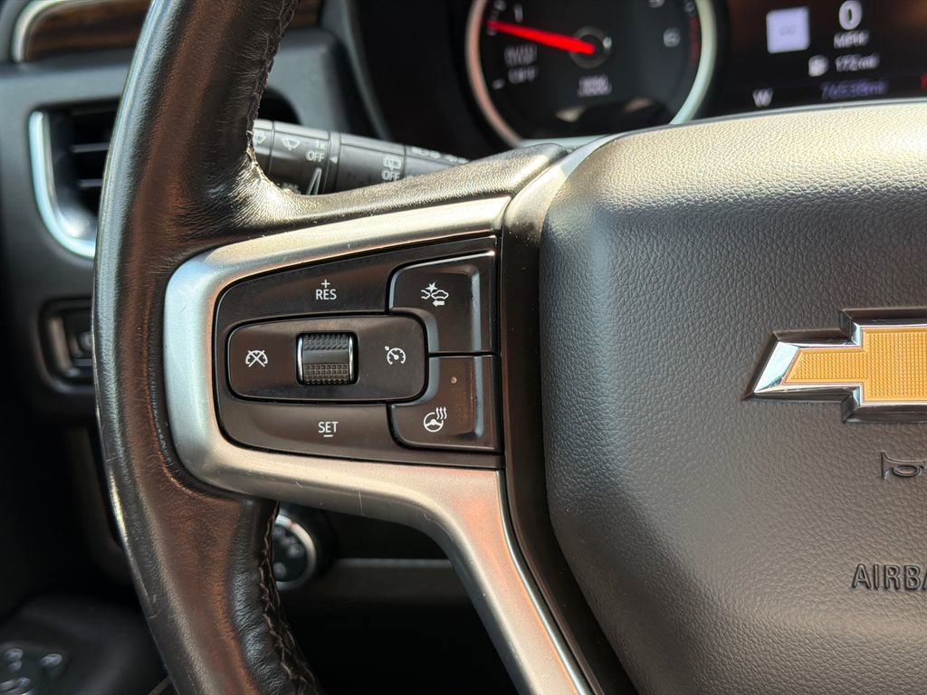 Used 2021 Chevrolet Suburban Premier AWD/4WD image 27