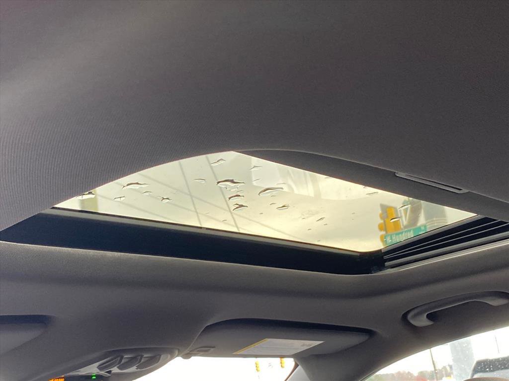 New 2026 Chevrolet Trax RS w/ Sunroof Package image 24