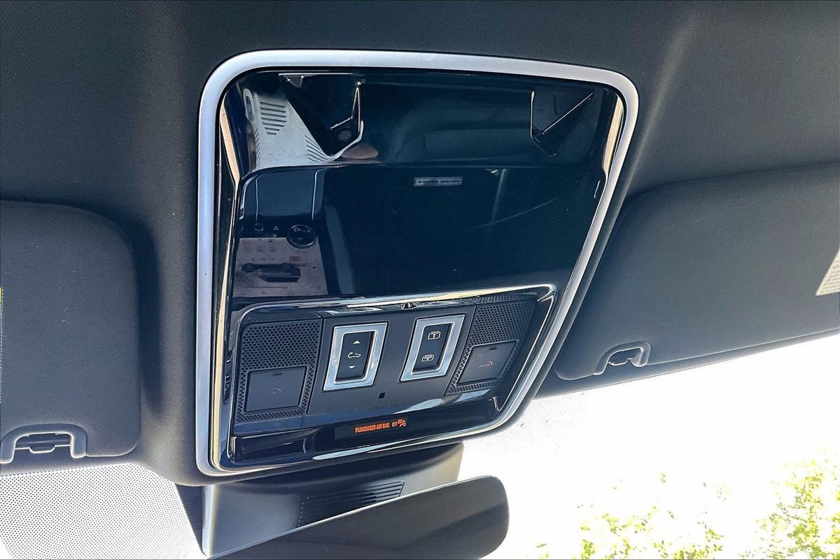 Used 2019 Land Rover Range Rover Supercharged AWD/4WD image 25