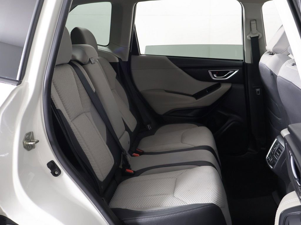 Used 2020 Subaru Forester Premium AWD/4WD image 31