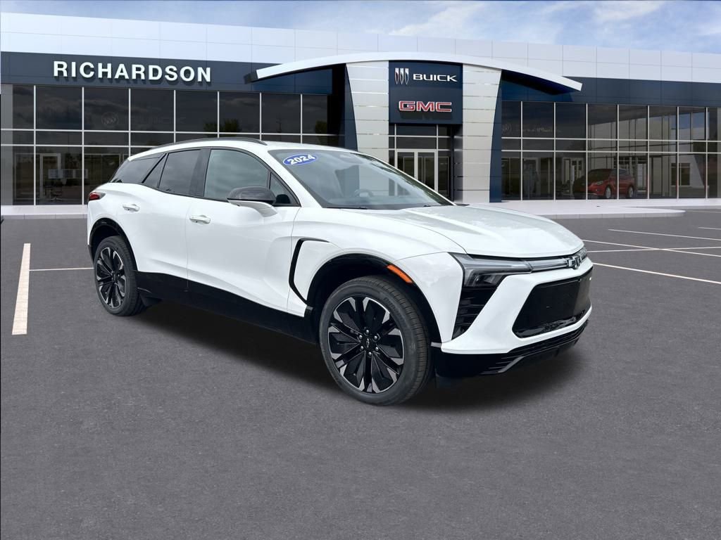 Used 2024 Chevrolet Blazer EV RS image 7