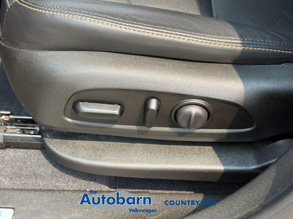 Used 2021 Chevrolet Equinox Premier AWD/4WD image 11