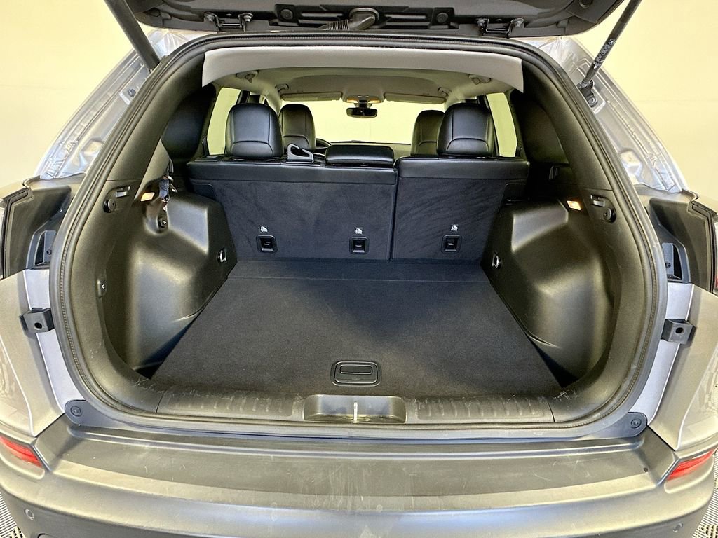 Used 2019 Jeep Cherokee Latitude Plus image 25