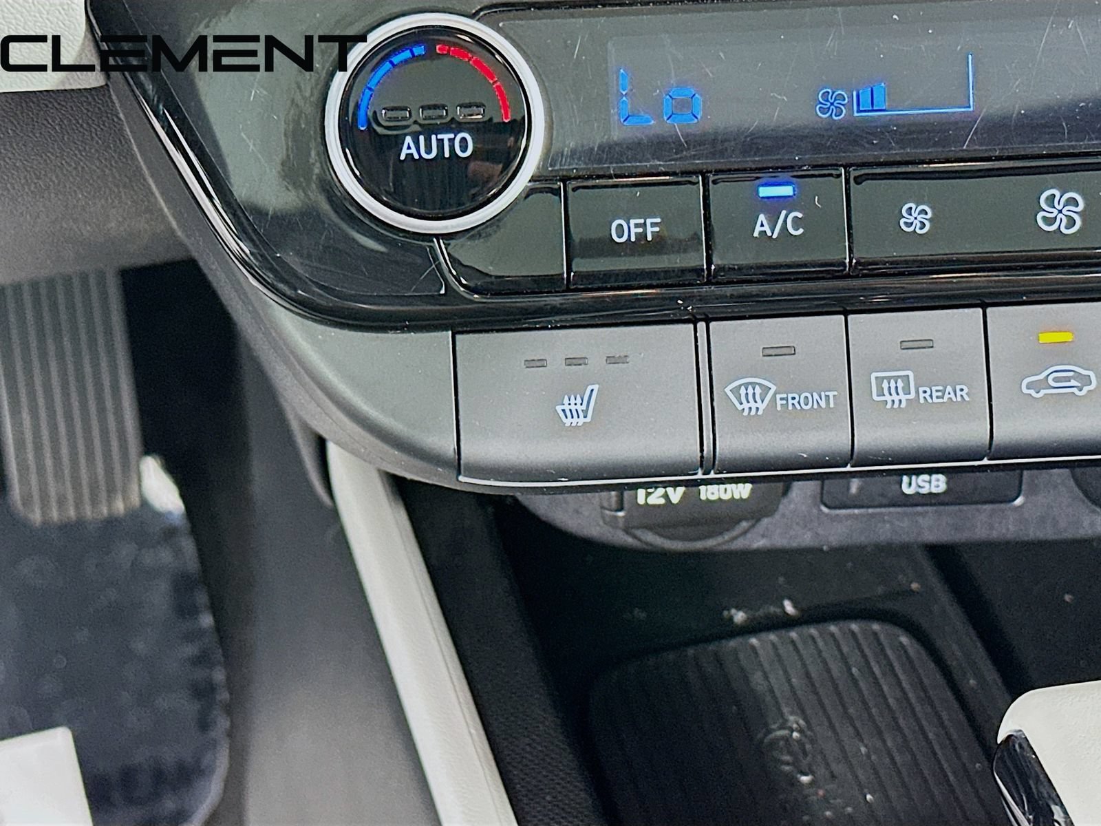Certified 2024 Hyundai Elantra Limited FWD image 23