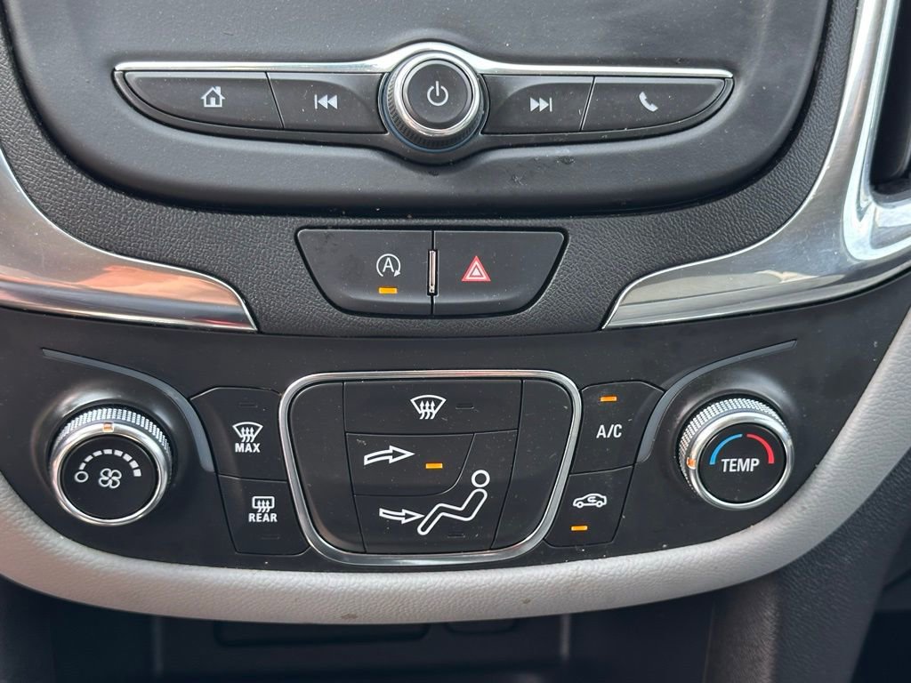 Used 2023 Chevrolet Equinox LS w/ LS Convenience Package image 28