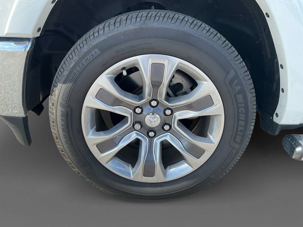 Used 2024 RAM 1500 Limited AWD/4WD image 11