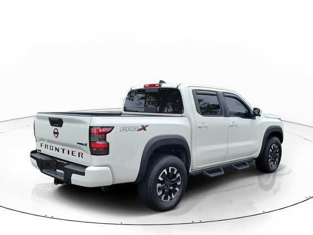 Used 2022 Nissan Frontier Pro-X RWD image 2