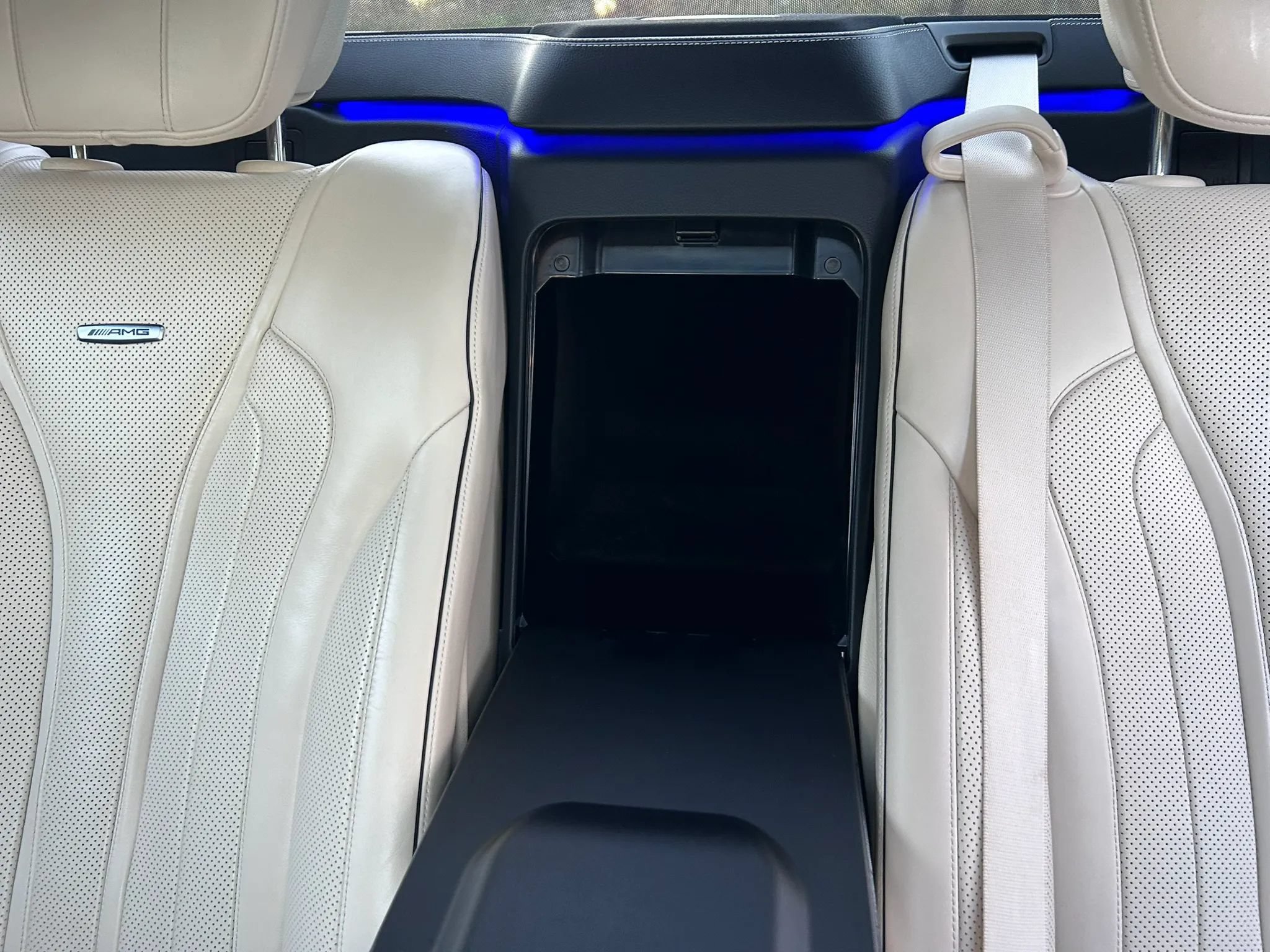 Used 2015 Mercedes-Benz S 63 AMG 4MATIC Sedan image 45