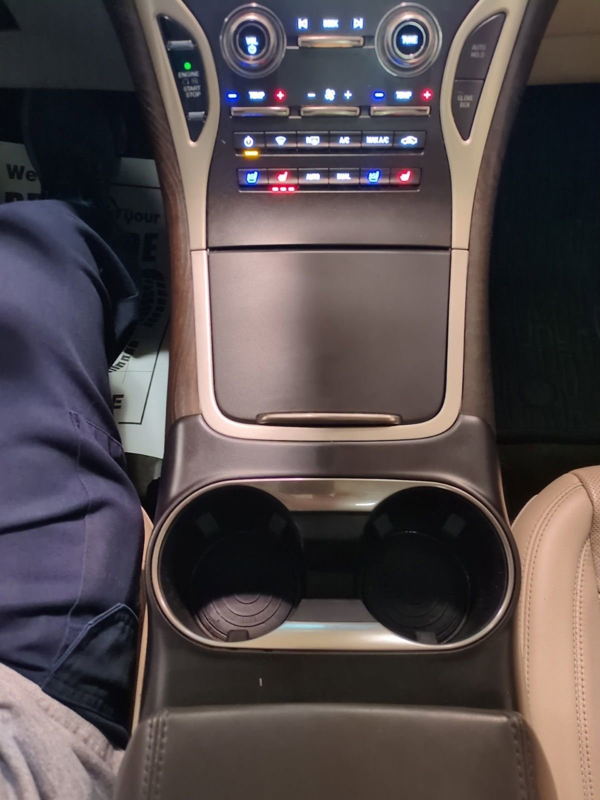 Used 2018 Lincoln MKX Reserve w/ Lincoln MKX Climate Package image 21