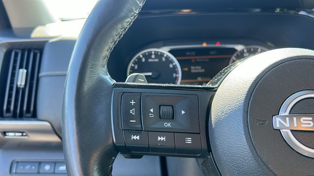 Certified 2022 Nissan Pathfinder SL AWD/4WD image 12