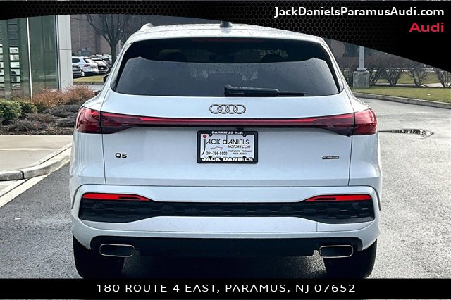 Used 2025 Audi Q5 Premium Plus w/ Premium Plus image 4