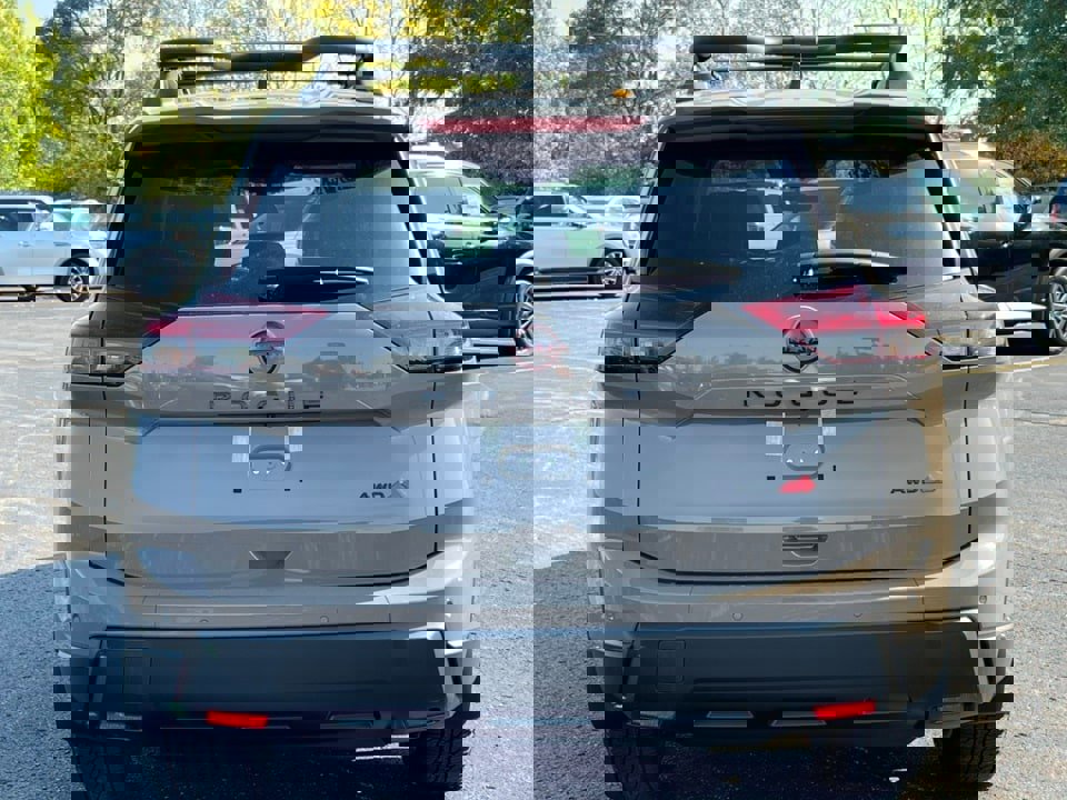 New 2026 Nissan Rogue SV image 40