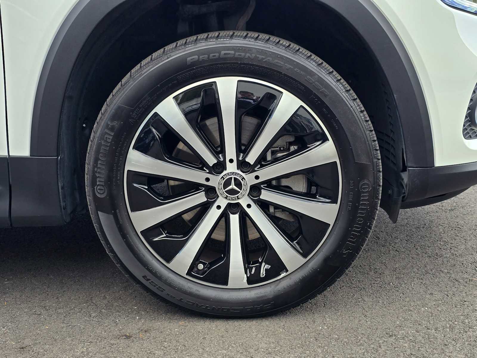 Used 2022 Mercedes-Benz GLB 250 GLB 250 image 9