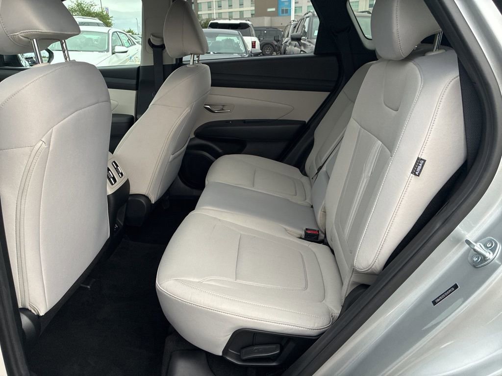 Certified 2025 Hyundai Tucson SEL image 10