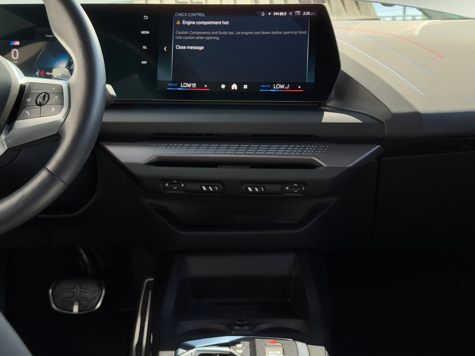 Used 2025 BMW 228i xDrive w/ M Sport Package AWD/4WD image 18