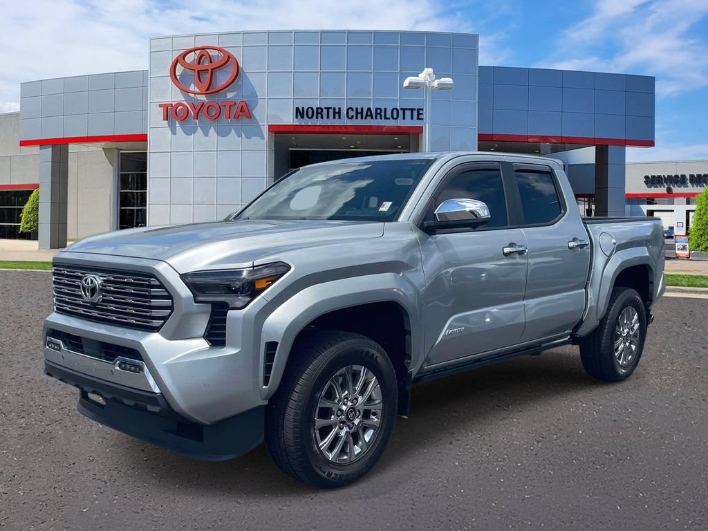 Used 2025 Toyota Tacoma Limited AWD/4WD image 5