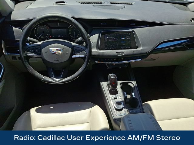 Used 2021 Cadillac XT4 Luxury w/ Trailering Package AWD/4WD image 3