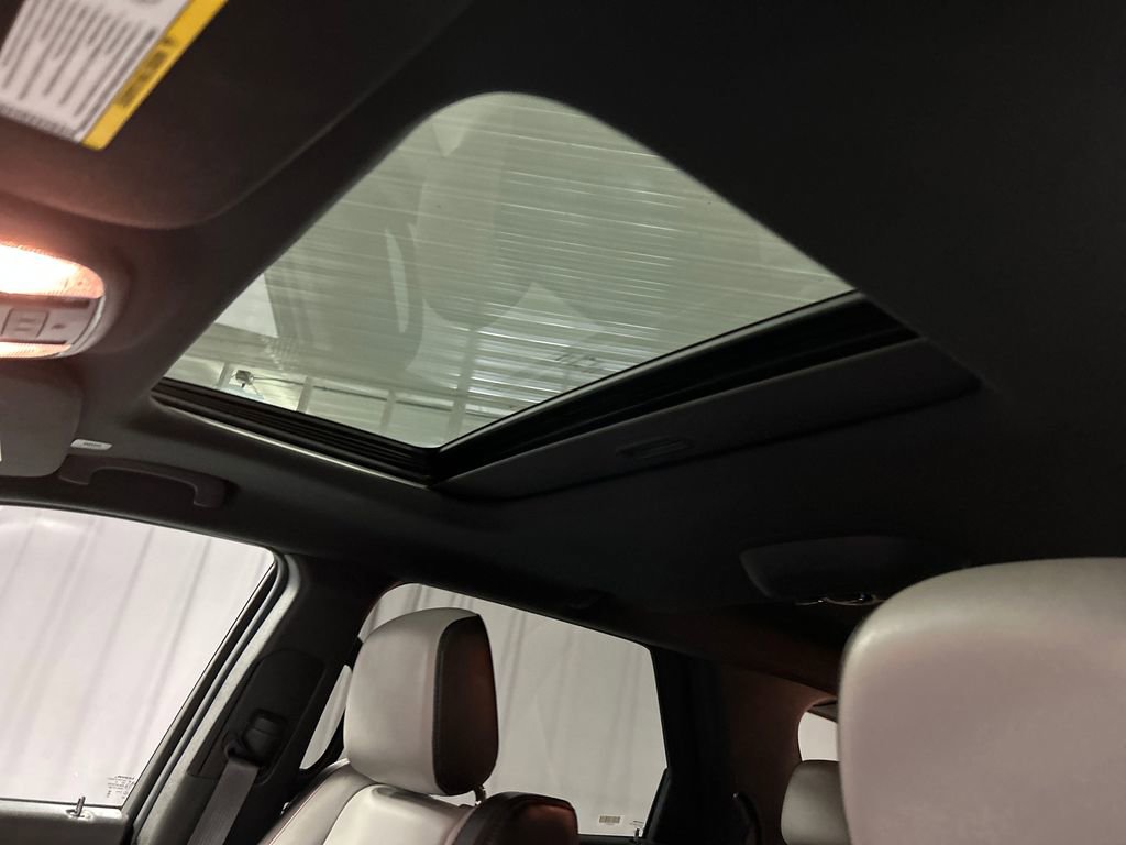 Used 2024 Dodge Durango GT image 23