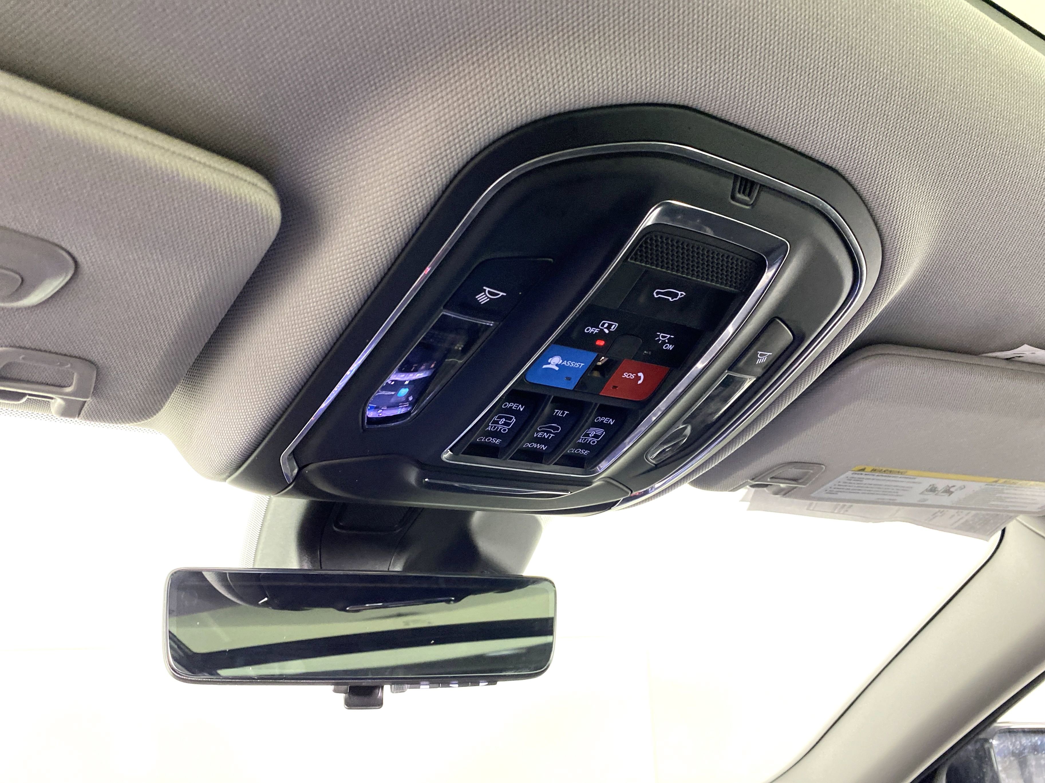 Used 2023 Jeep Grand Cherokee L Limited w/ Luxury Tech Group II image 26