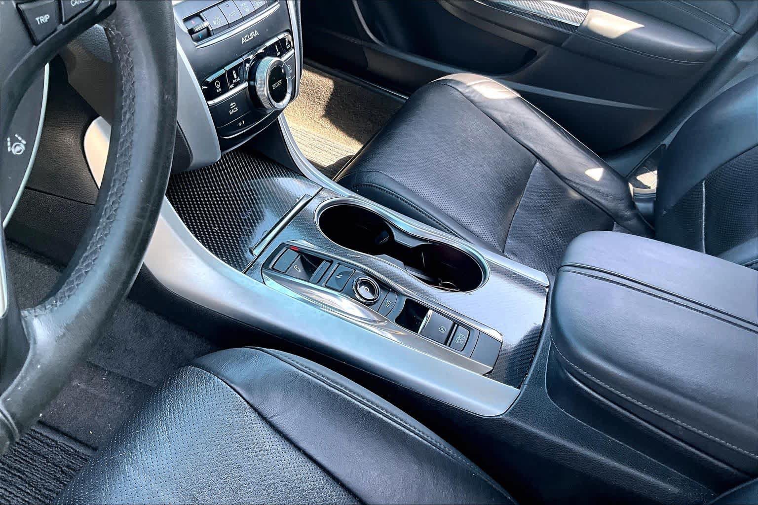 Used 2015 Acura TLX w/ Technology Package FWD image 14