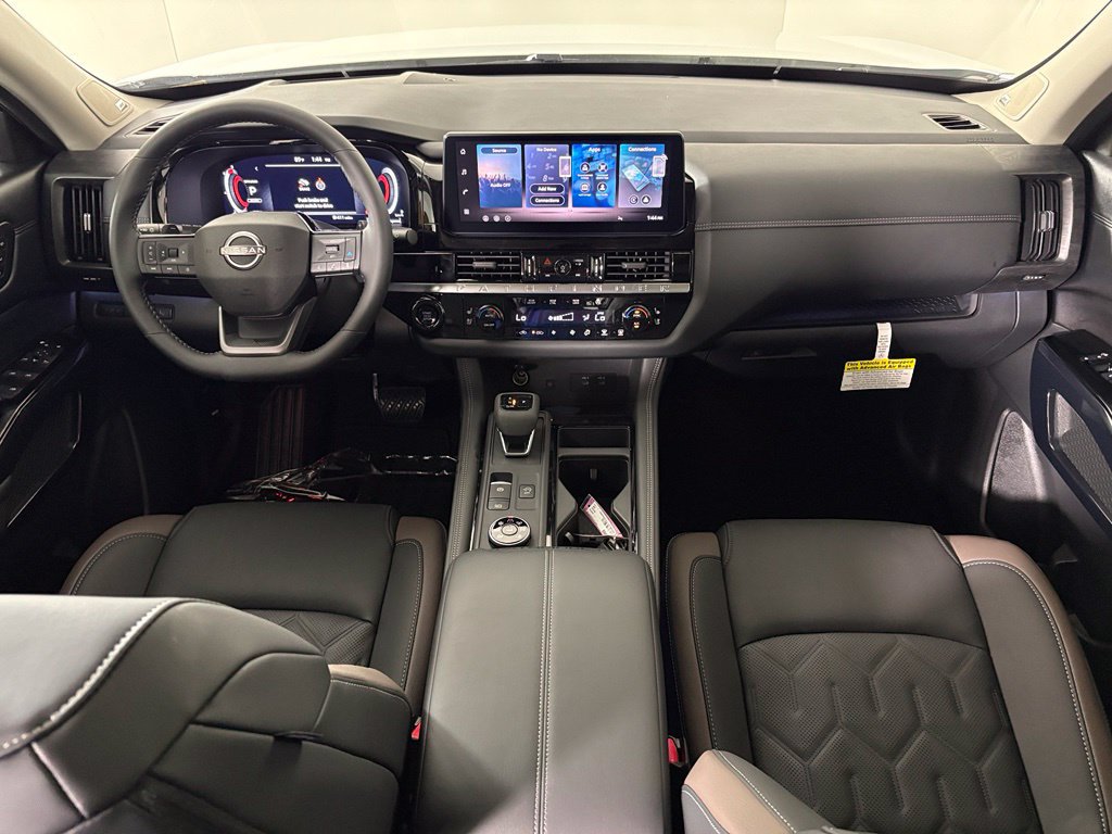 New 2026 Nissan Pathfinder Platinum w/ Cargo Package AWD/4WD image 35