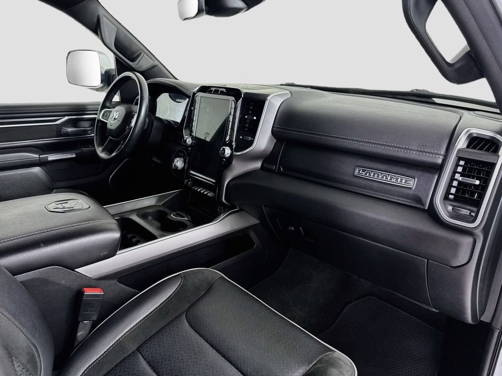 Used 2023 RAM 1500 Laramie AWD/4WD image 30