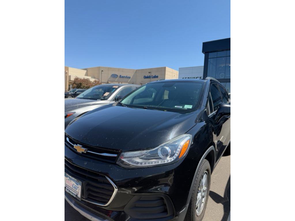 Used 2019 Chevrolet Trax LT w/ Driver Confidence Package AWD/4WD image 1