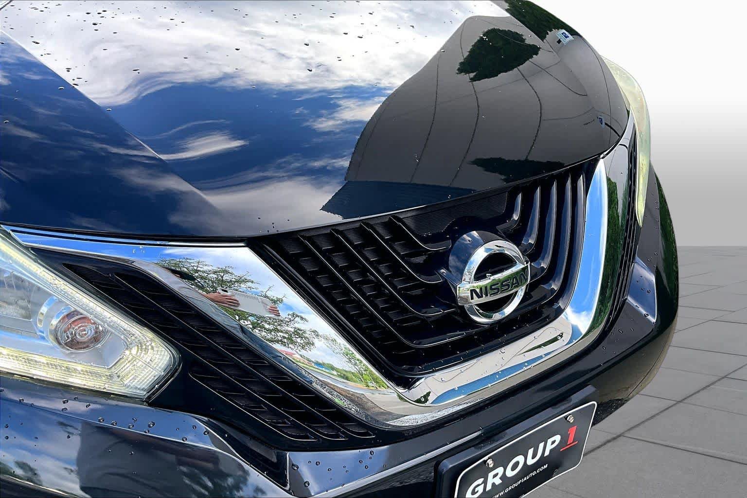 Used 2016 Nissan Murano SV AWD/4WD image 32