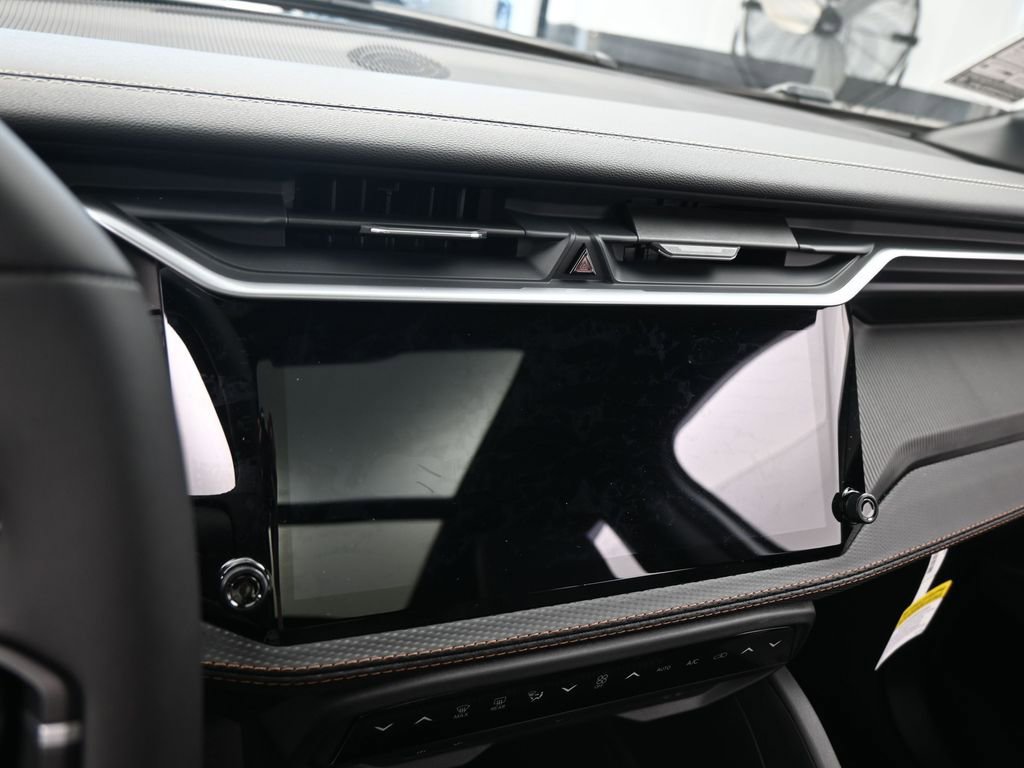 New 2026 Jeep Cherokee Overland image 17