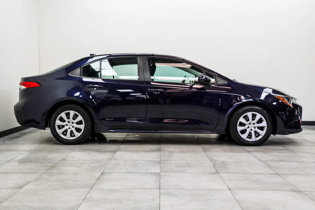 Used 2022 Toyota Corolla LE FWD image 10