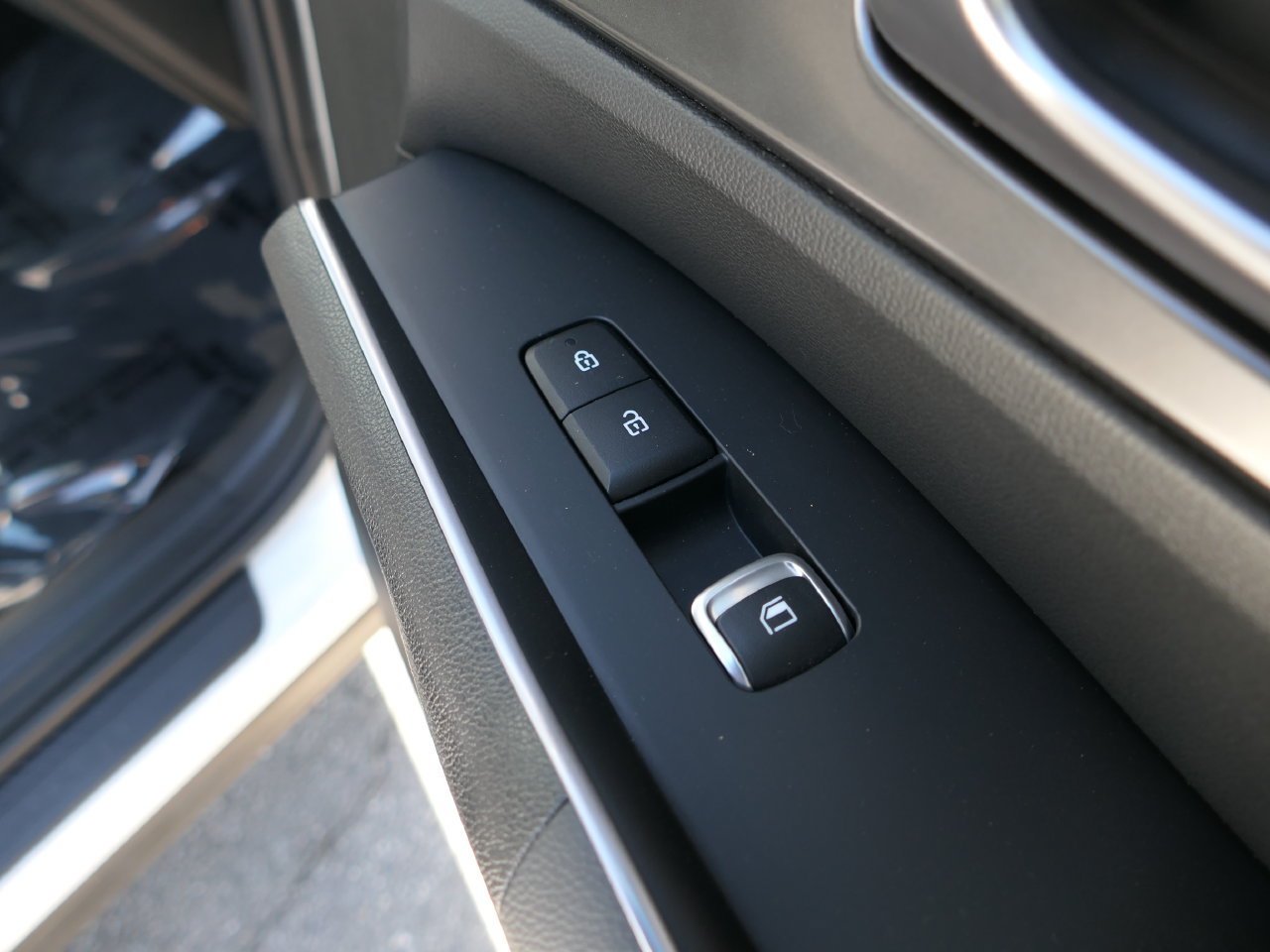 Certified 2022 Kia Sorento S AWD/4WD image 28