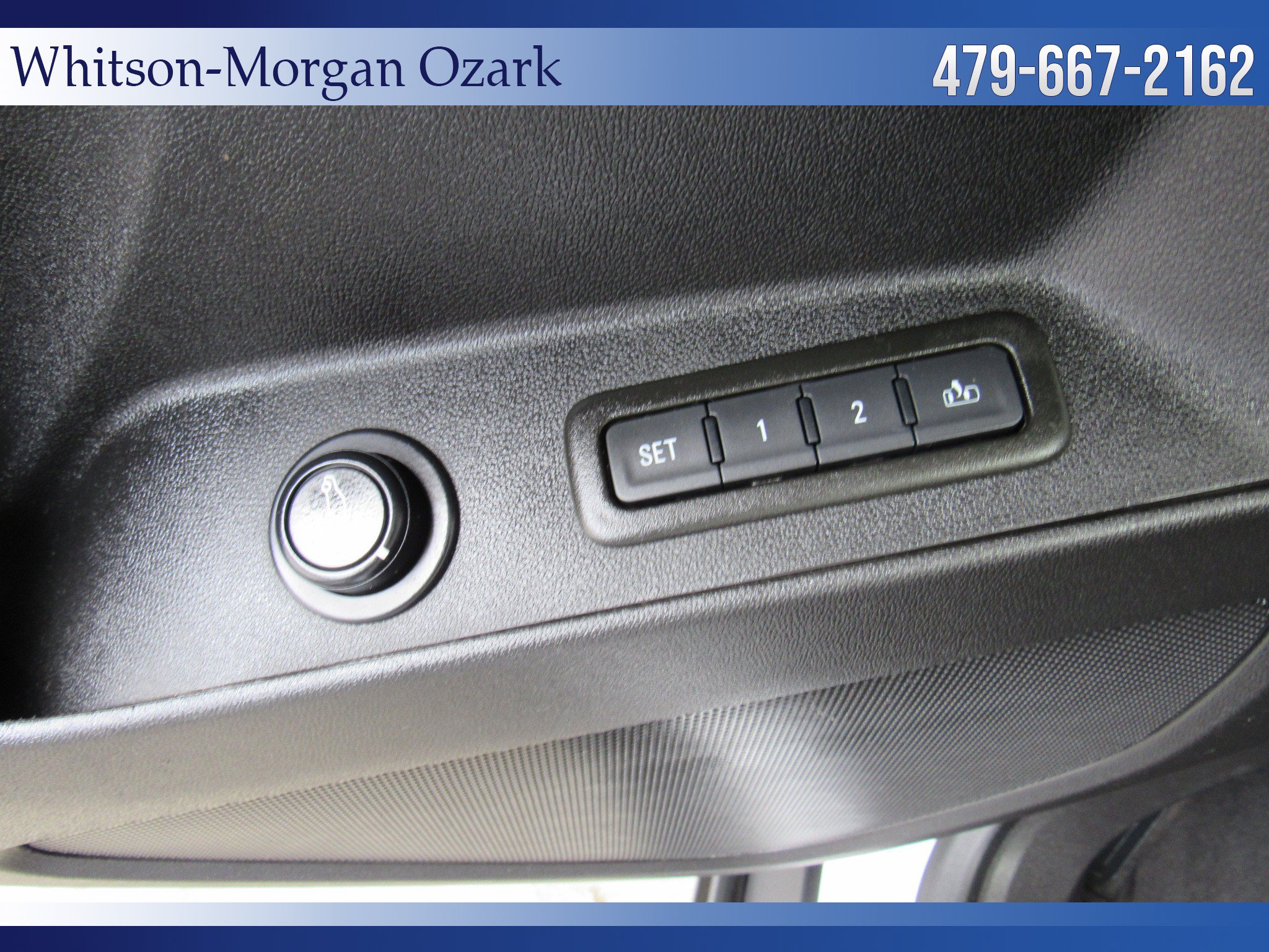 Used 2024 Chevrolet Equinox Premier FWD image 34