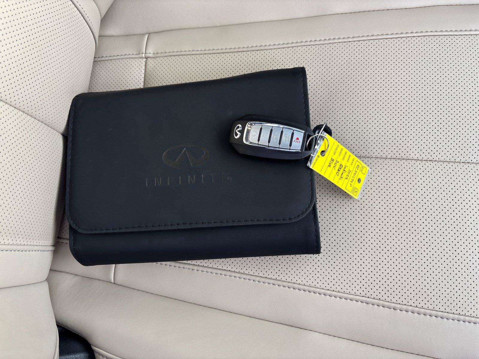 Used 2024 INFINITI QX60 Luxe FWD image 43