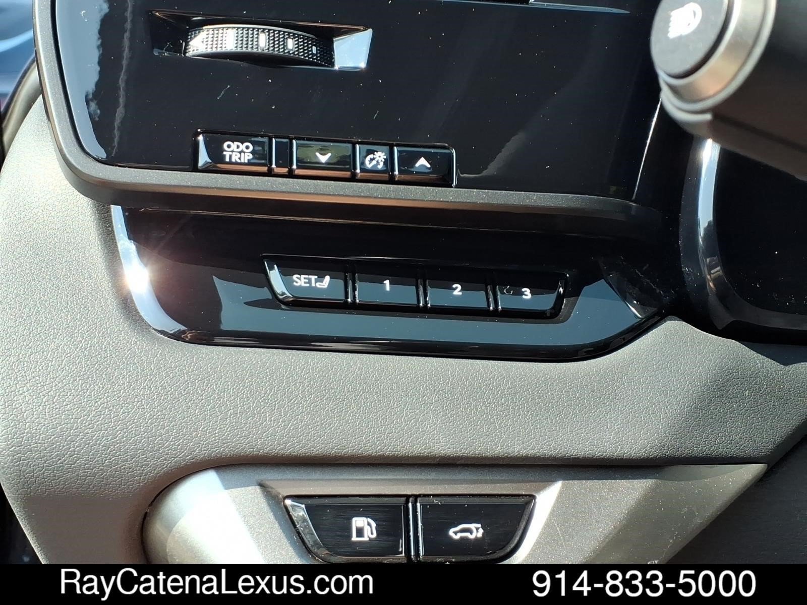 Certified 2024 Lexus RX 350 Premium w/ Accessory Package (Z1) AWD/4WD image 11
