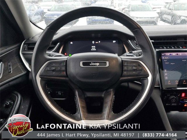 Used 2022 Jeep Grand Cherokee Limited image 26