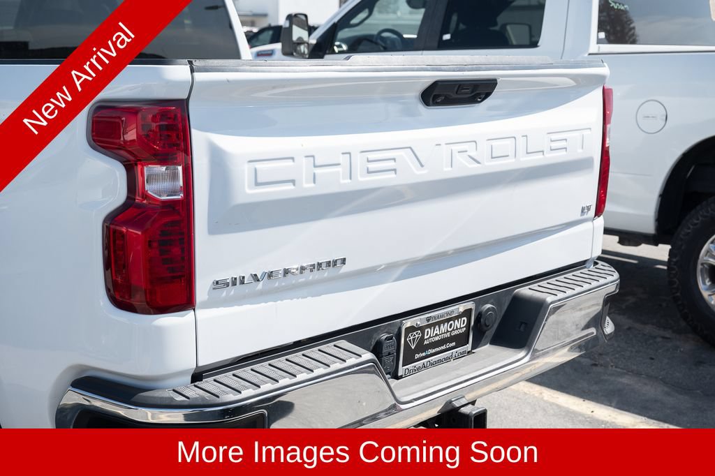 Used 2025 Chevrolet Silverado 1500 LT AWD/4WD image 12