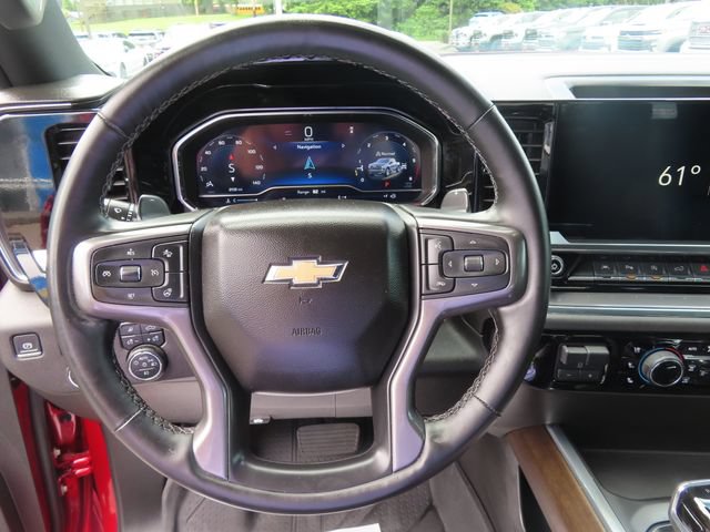 Used 2025 Chevrolet Silverado 1500 High Country AWD/4WD image 19