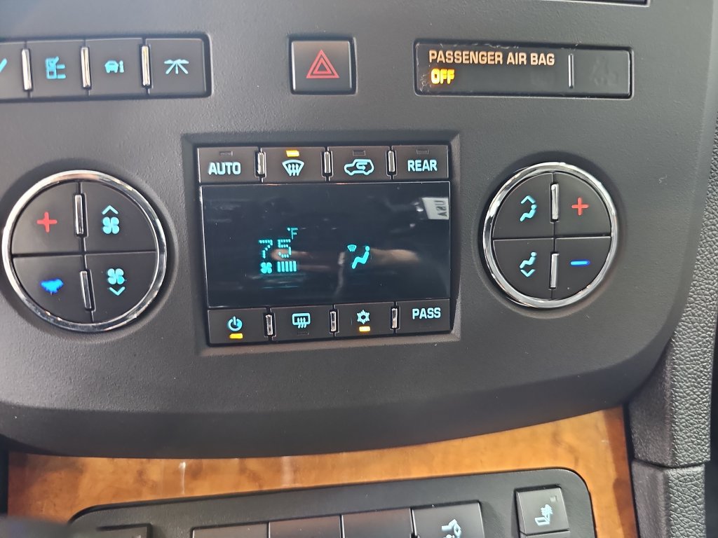 Used 2012 Buick Enclave Leather w/ Trailering Provision Package FWD image 29