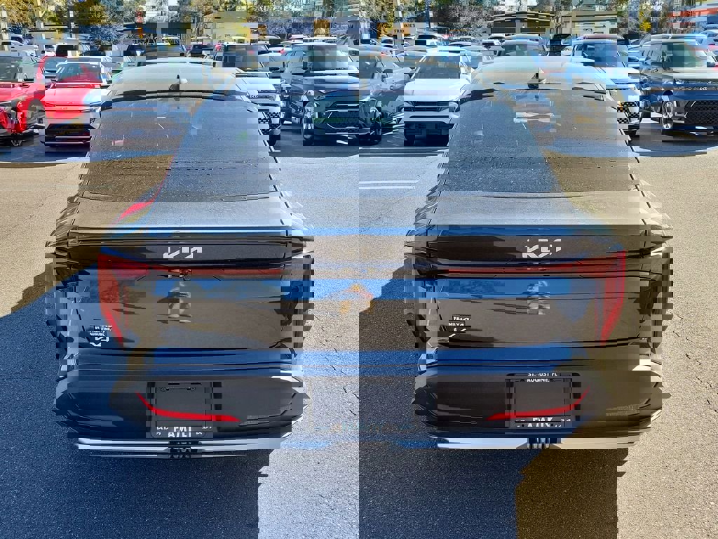 New 2026 Kia K4 LXS image 5