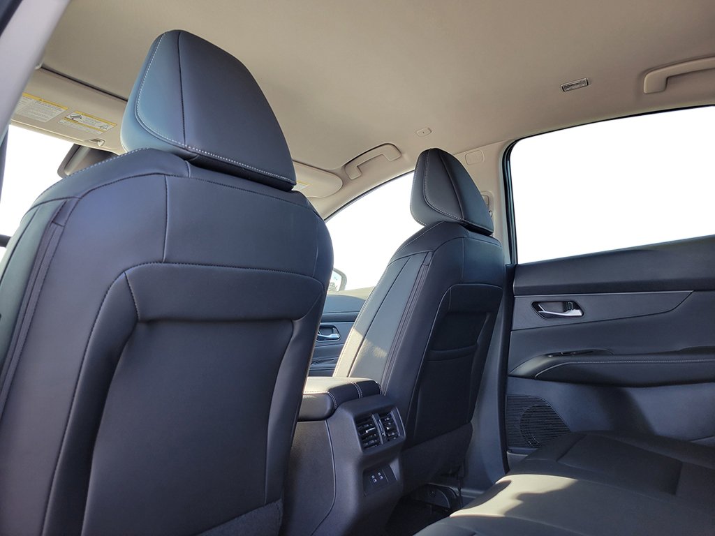 New 2026 Nissan Murano SV AWD/4WD image 18