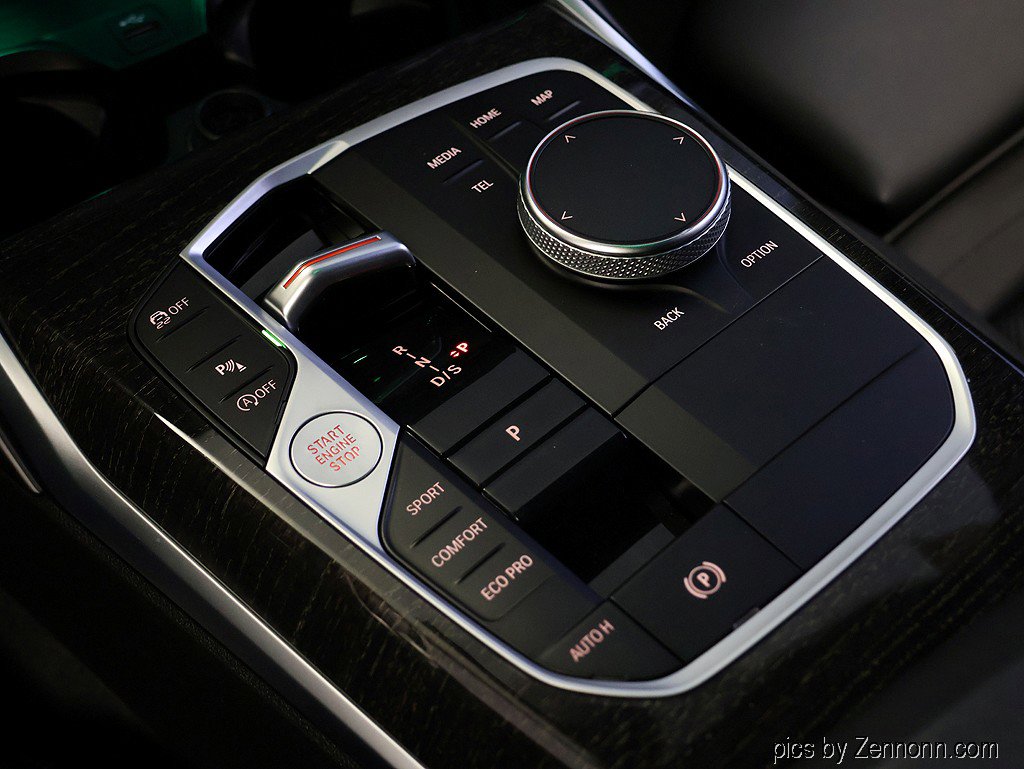 Certified 2023 BMW 330i xDrive Sedan w/ Driving Assistance Package image 22