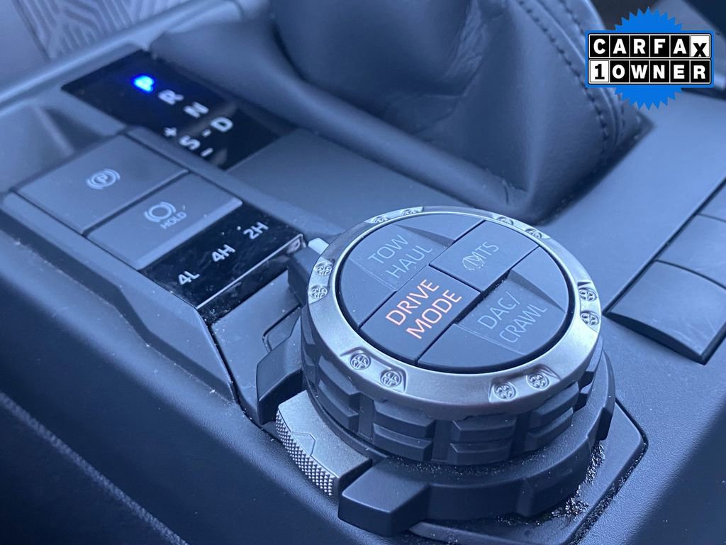 Certified 2025 Toyota 4Runner TRD Off-Road image 12