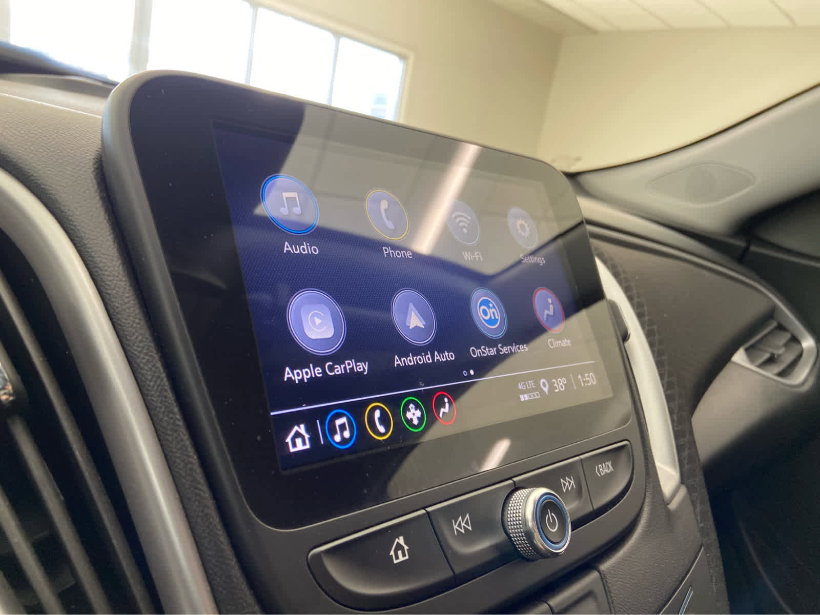 Used 2024 Chevrolet Malibu LT image 21