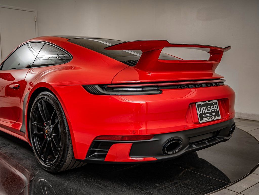 Certified 2024 Porsche 911 Carrera GTS RWD image 30